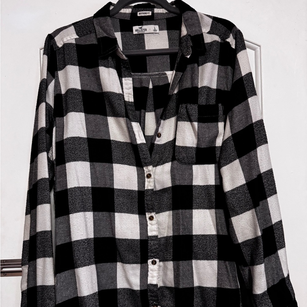 HOLLISTER WHITE FLANNEL